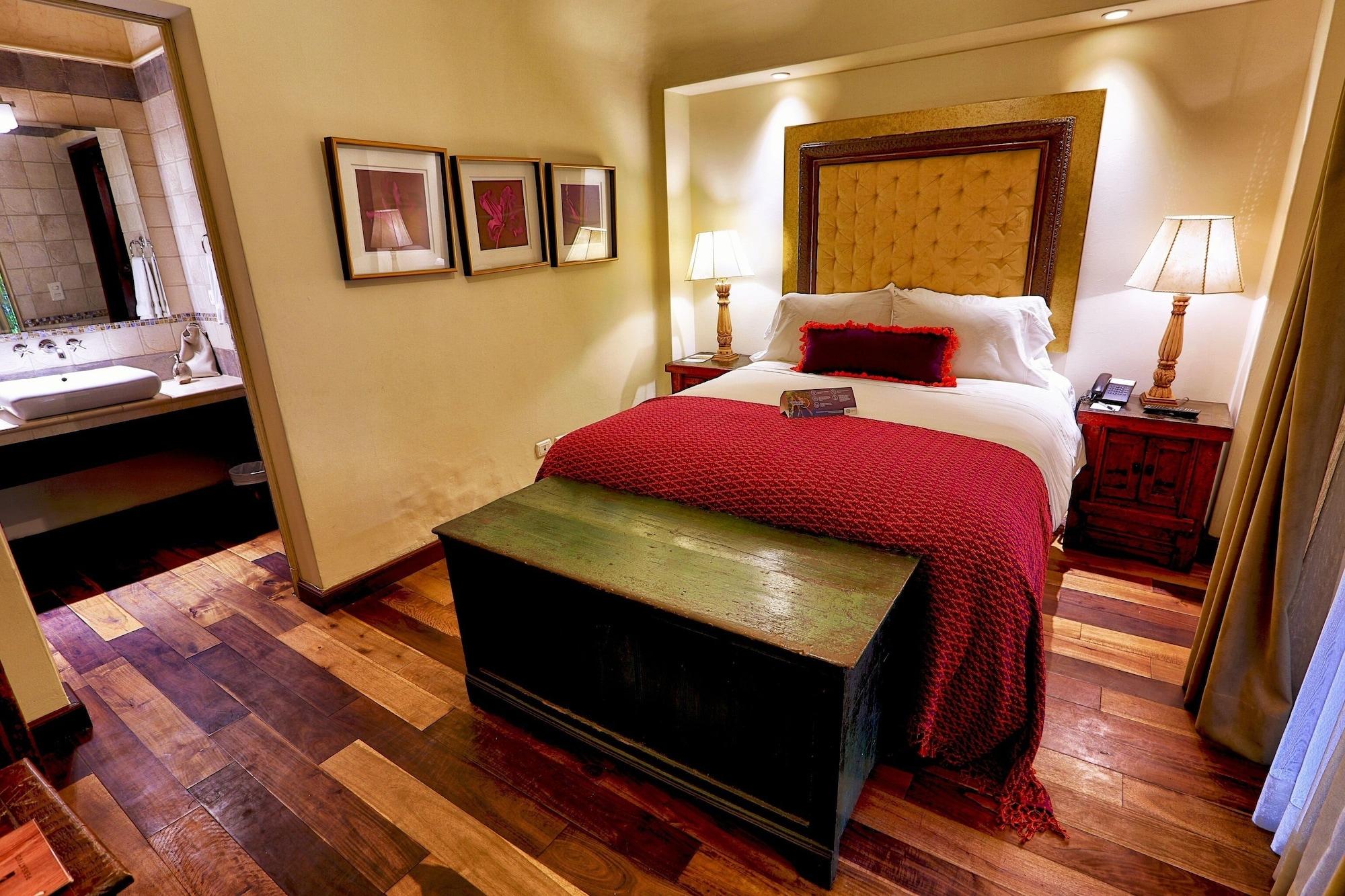 Pensativo House Hotel (Adults Only) Antigua Exterior photo
