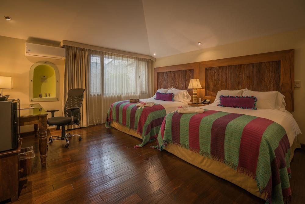 Pensativo House Hotel (Adults Only) Antigua Exterior photo